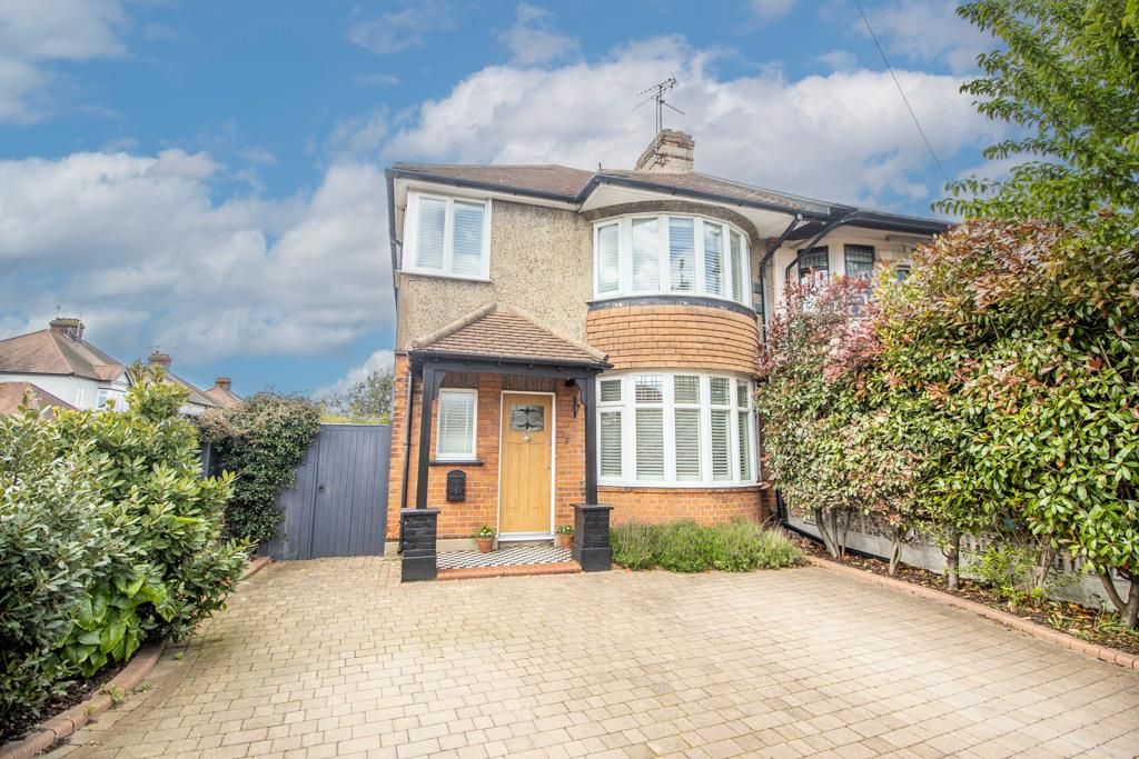 3 bed semidetached house for sale in Manners Way, SouthendOnSea SS2, £425,000 Zoopla