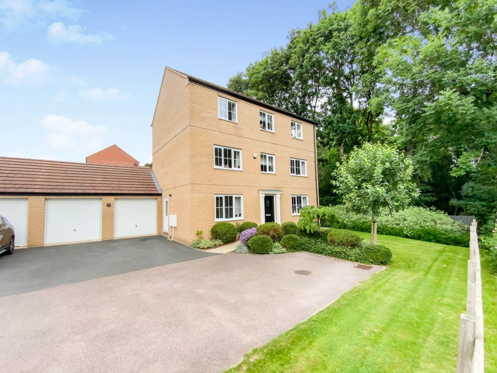 Wildacre Drive Northampton NN3  