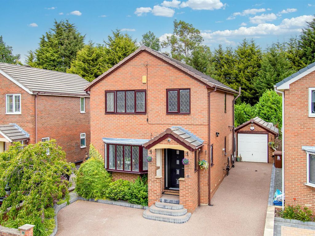 3 bed detached house for sale in Westways, Wrenthorpe, Wakefield WF2