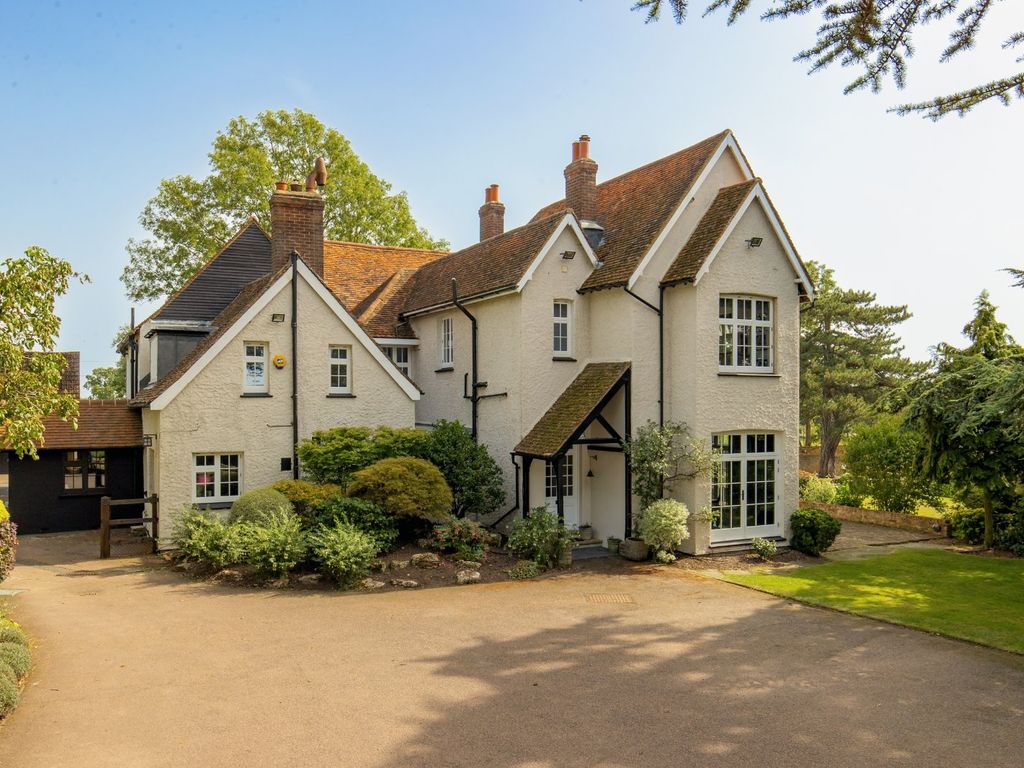 6 bed detached house for sale in New Park Road, Newgate Street