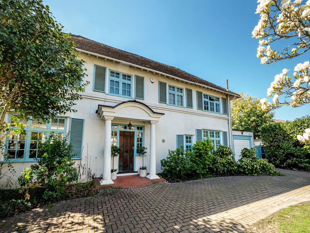 4 bed detached house for sale in The Drive, Sidcup DA14 Zoopla