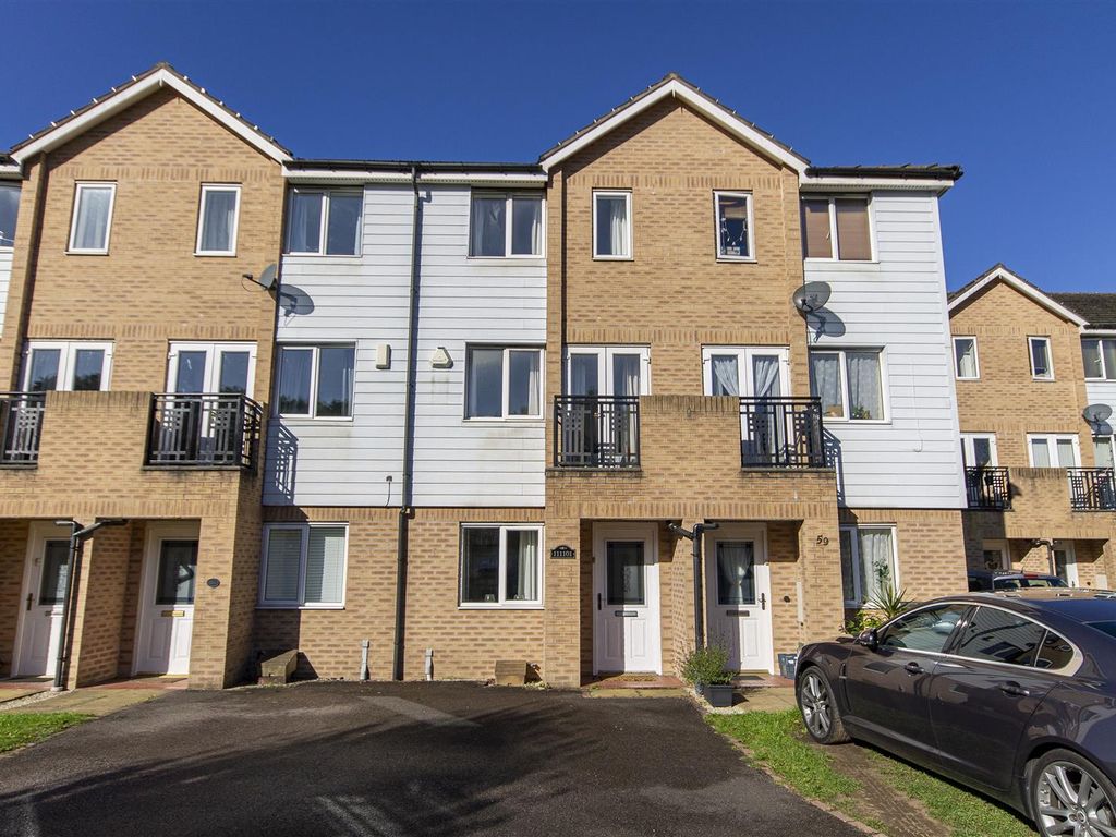 Wain Avenue, Chesterfield S41  