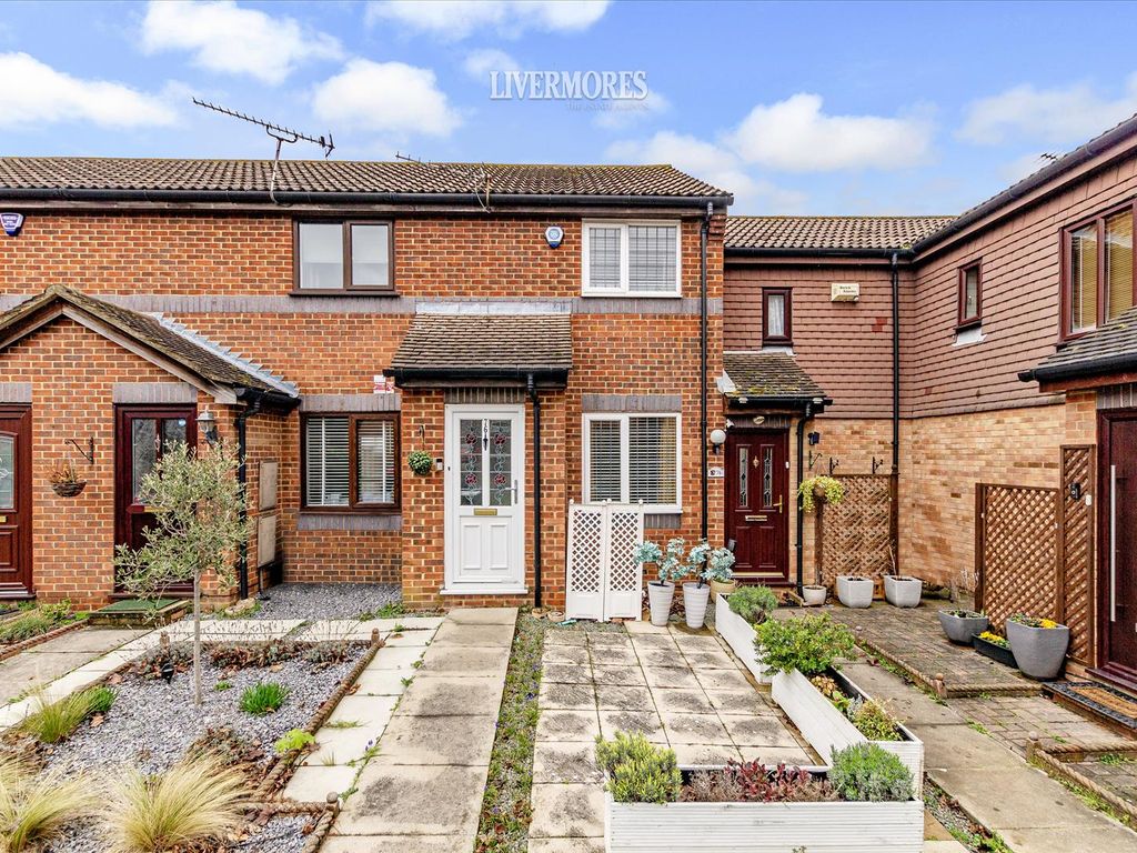 2 bed terraced house for sale in Woodfall Drive, Crayford, Kent DA1