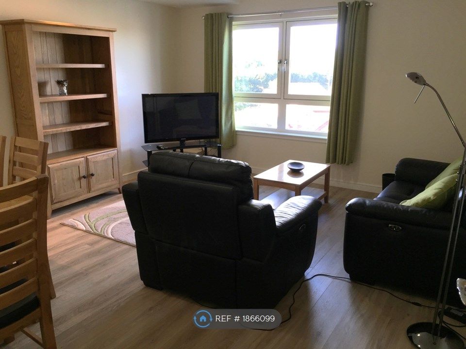 2 bed flat to rent in Mortimer Drive, Monifieth, Dundee DD5, £1,000 pcm