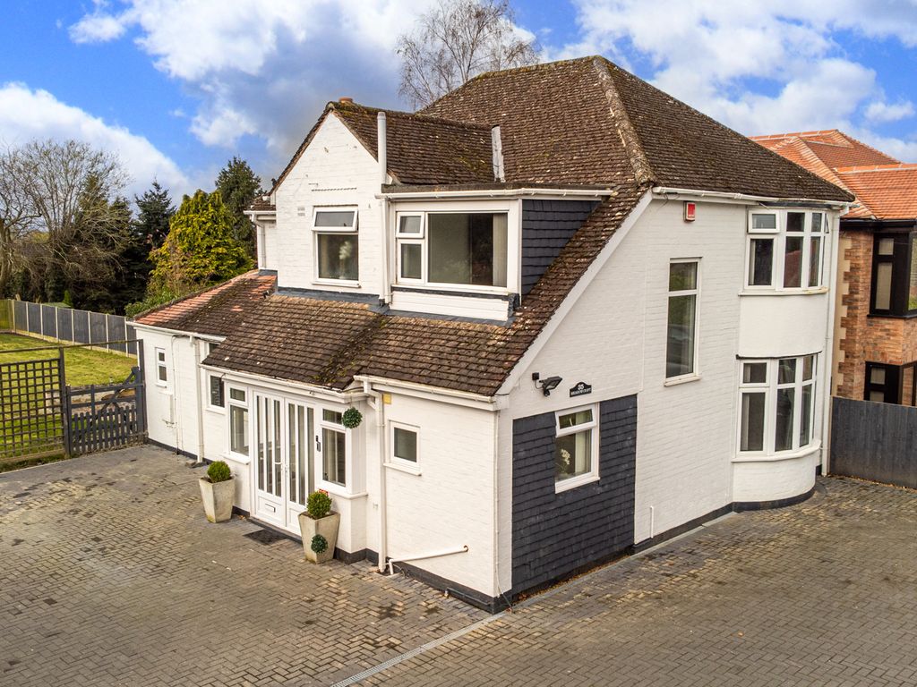 4 bed detached house for sale in Uppingham Road, HoughtonOnTheHill