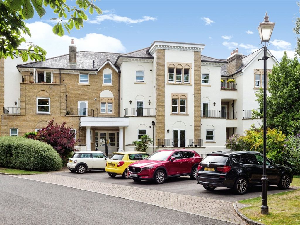 2 bed flat for sale in Badgers Holt, Tunbridge Wells, Kent TN2 Zoopla