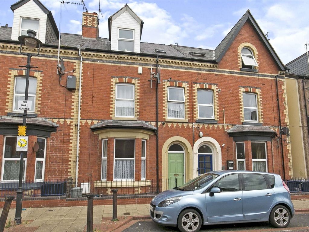 5 bed terraced house for sale in Princes Street, Rhyl, Denbighshire