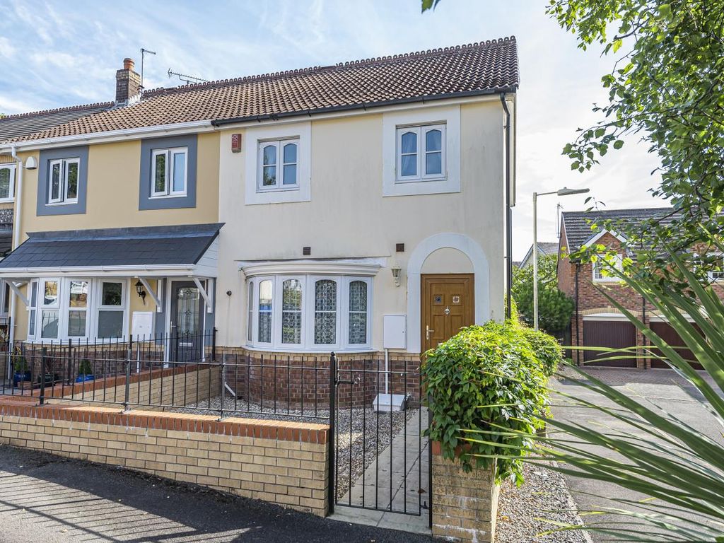 2 bed end terrace house for sale in Heneage Drive, West Cross, Swansea