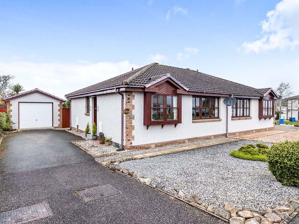 2 bed bungalow for sale in miller street, inverness, highland iv2
