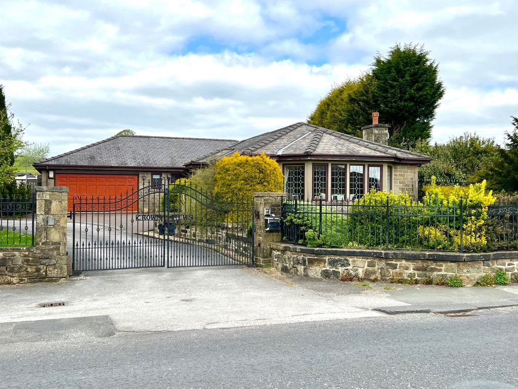 4 bed bungalow for sale in Crown Mews, Bolton Road, Hawkshaw, Bury BL8 Zoopla