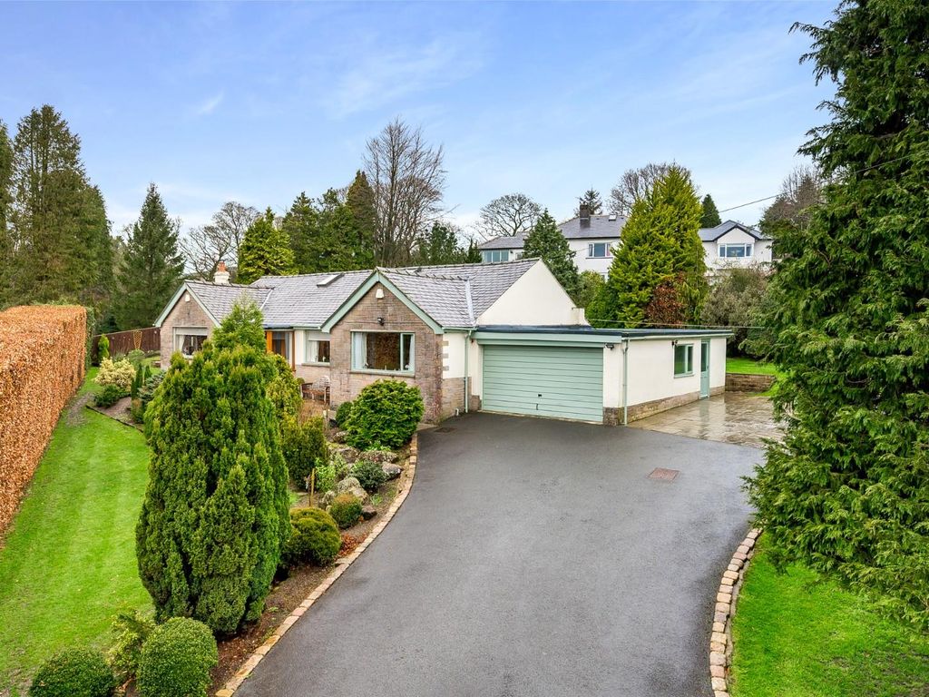 3 bed detached bungalow for sale in Middleton Drive, Barrowford, Nelson