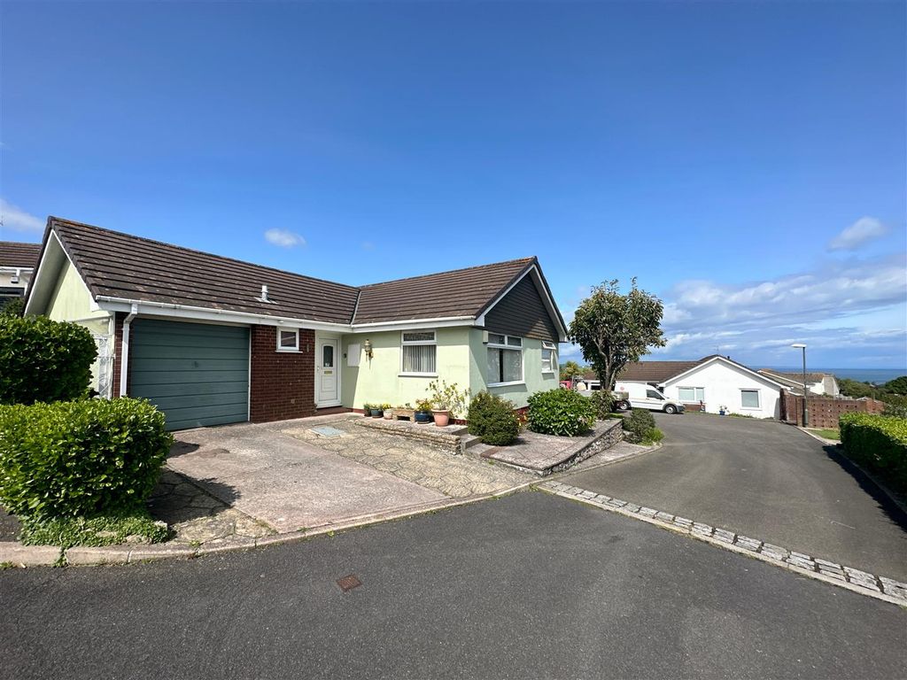 3 bed detached bungalow for sale in Hartland Tor Close, Brixham TQ5, £375,000 Zoopla