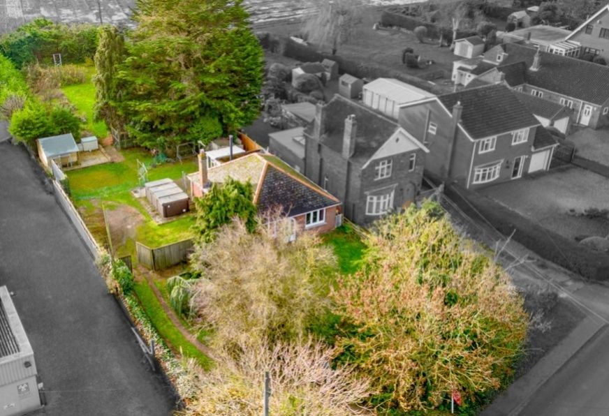 4 bed detached bungalow for sale in Armtree Road, Langrick, Boston