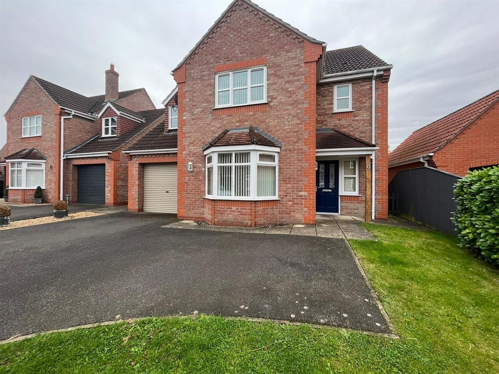 3 bed detached house to rent in Abbey Park, Louth LN11, £995 pcm Zoopla