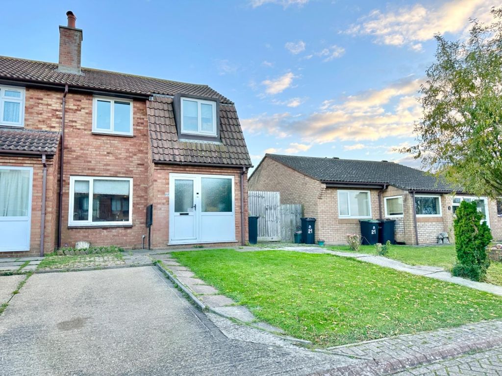 2 bed semidetached house for sale in Winchester Close, Weymouth DT4, £