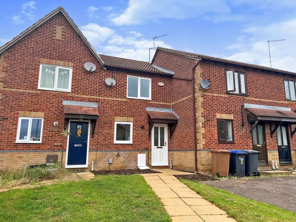 2 bed terraced house to rent in Belton Close, East Hunsbury