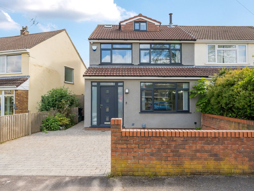 4 bed semidetached house for sale in Bradley Avenue, Winterbourne