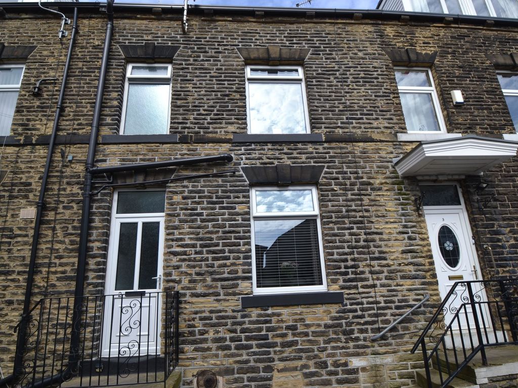 2 bed terraced house for sale in Louisa Street, Idle, Bradford BD10