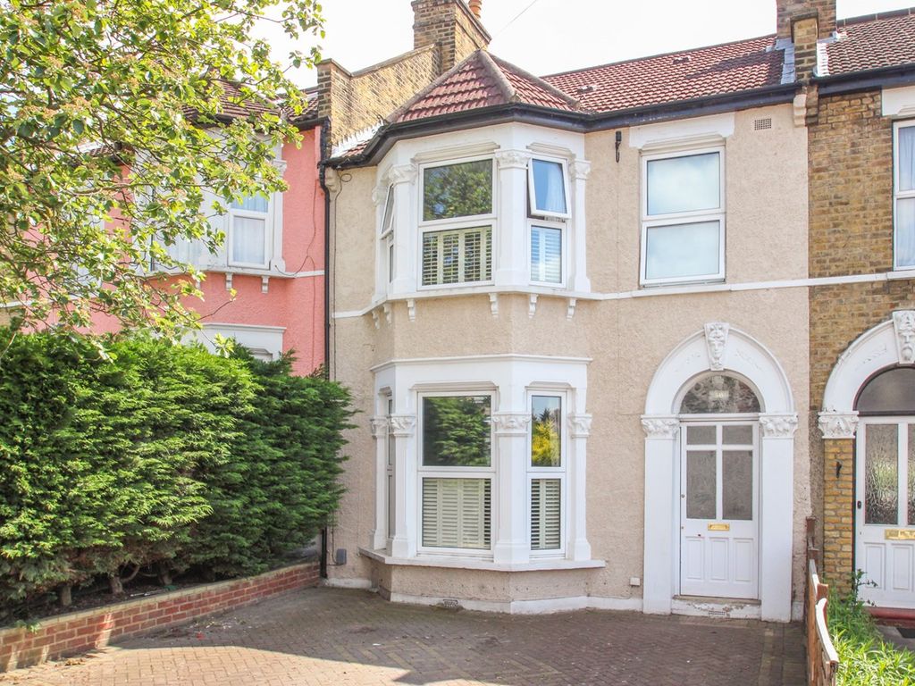 3 bed terraced house for sale in Arngask Road, Catford, London SE6, £675,000 Zoopla