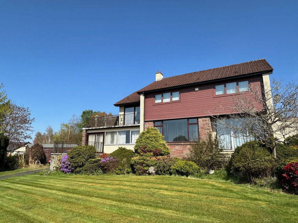 4 bed detached house to rent in Ballochan, Dundee Road, Forfar DD8, £