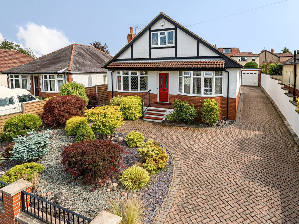 3 bed bungalow for sale in Cookridge Drive, Leeds, West Yorkshire LS16