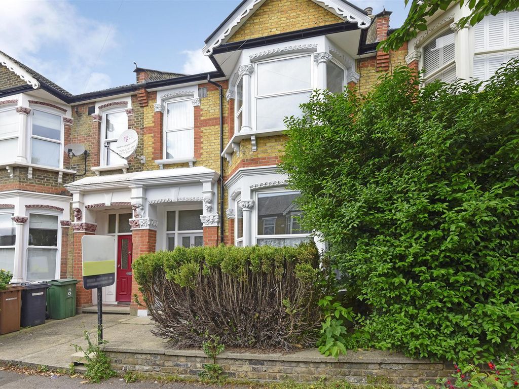 3 bed terraced house for sale in Cleveland Park Crescent, London E17