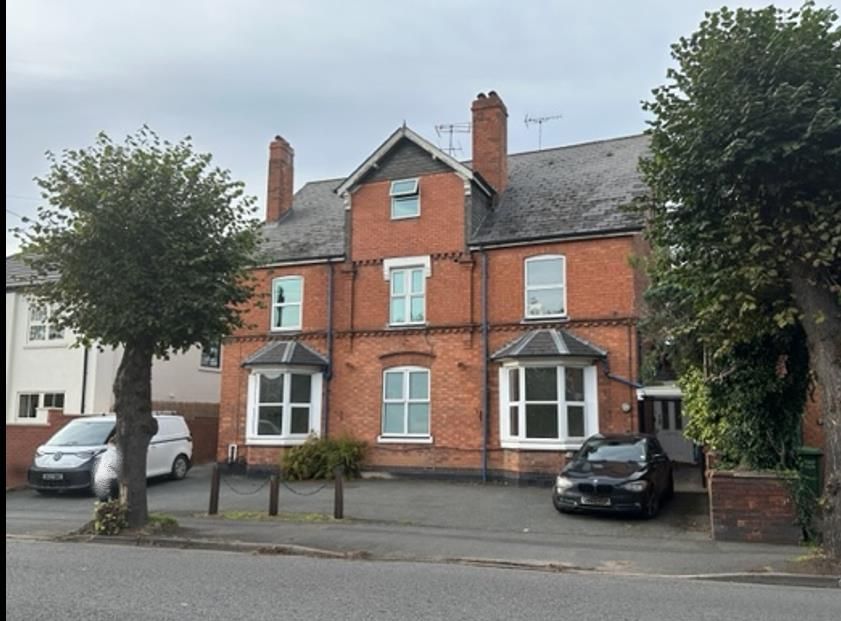 1 bed flat to rent in Birmingham Road, Hurcott, Kidderminster DY10, £