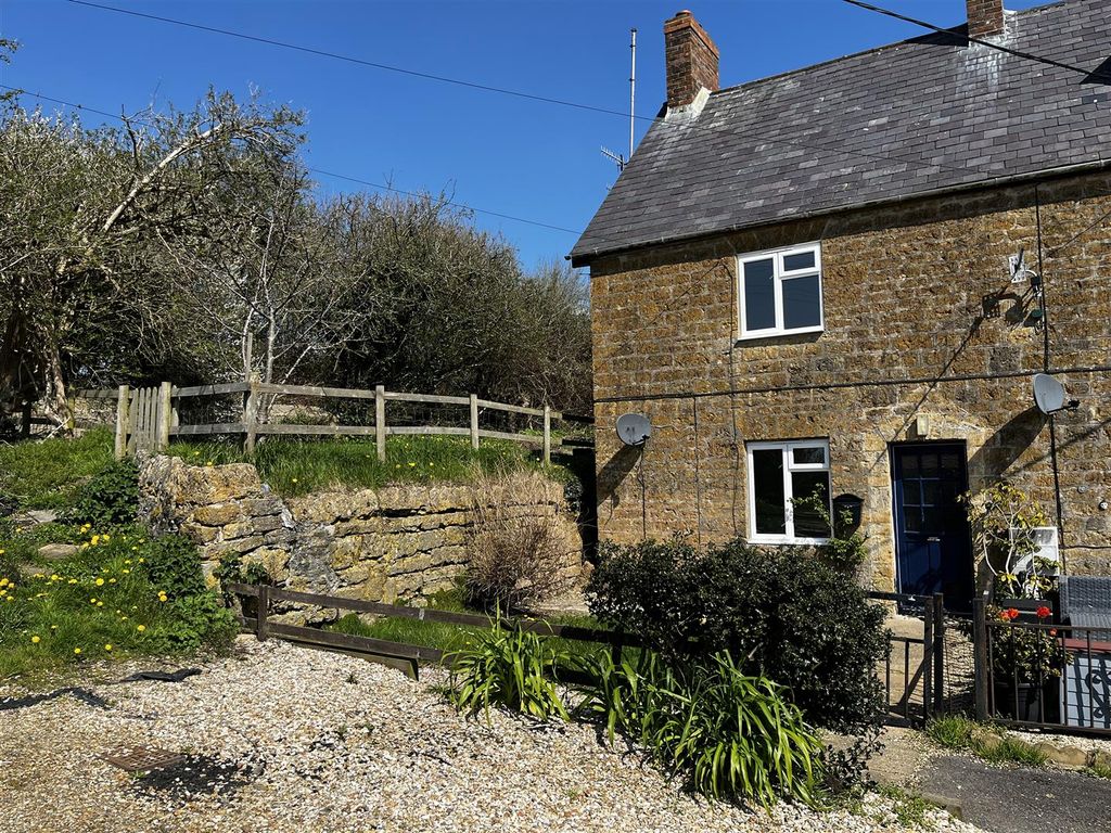 2 bed end terrace house for sale in The Terrace, Pymore, Bridport DT6