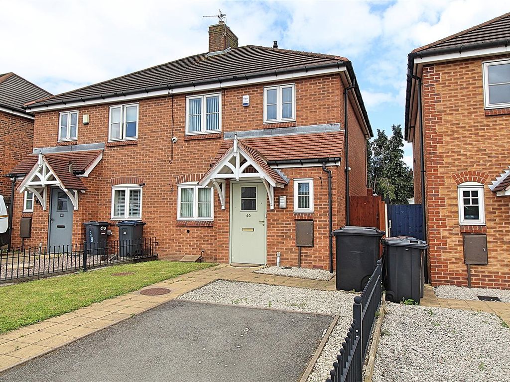 2 bed semidetached house for sale in Buckland End, Shard End