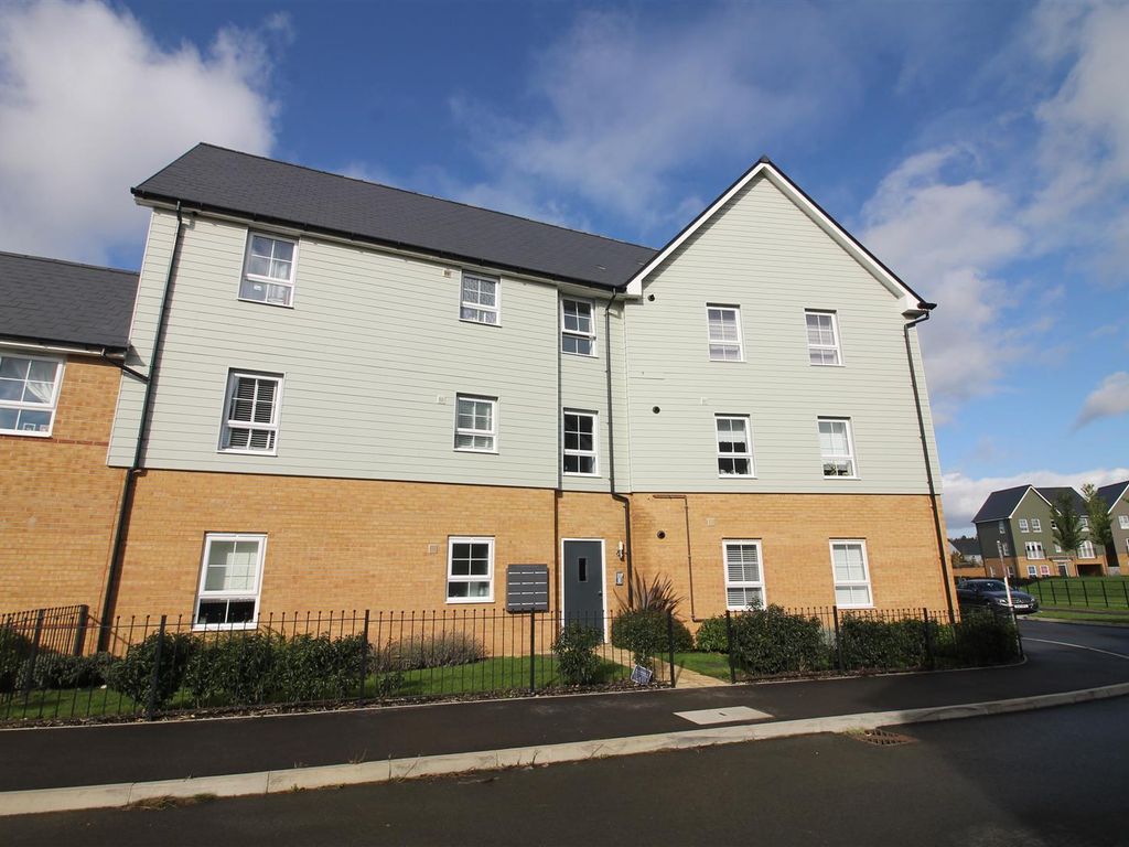 1 bed flat to rent in Laconia Lane, Brooklands, Milton Keynes MK10, £