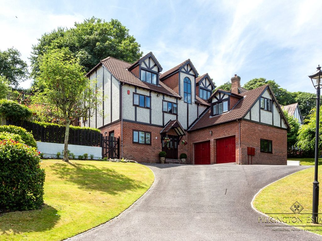 Beechwood Rise, Plymouth, Devon PL6  