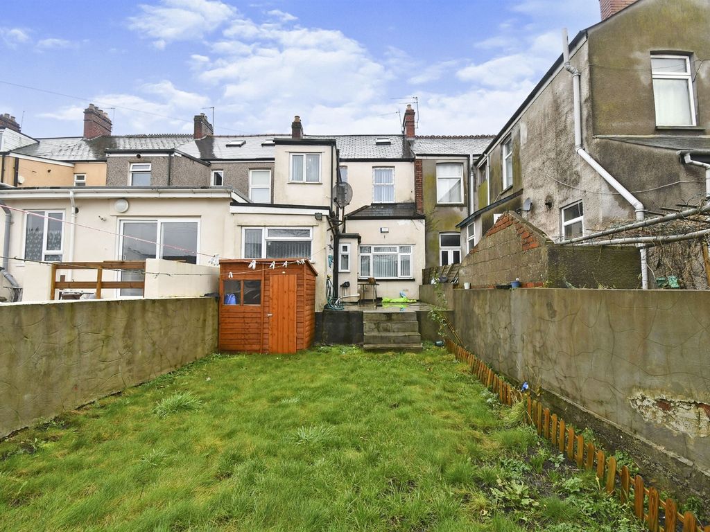 3 bed terraced house for sale in Corporation Road, Newport NP19, £