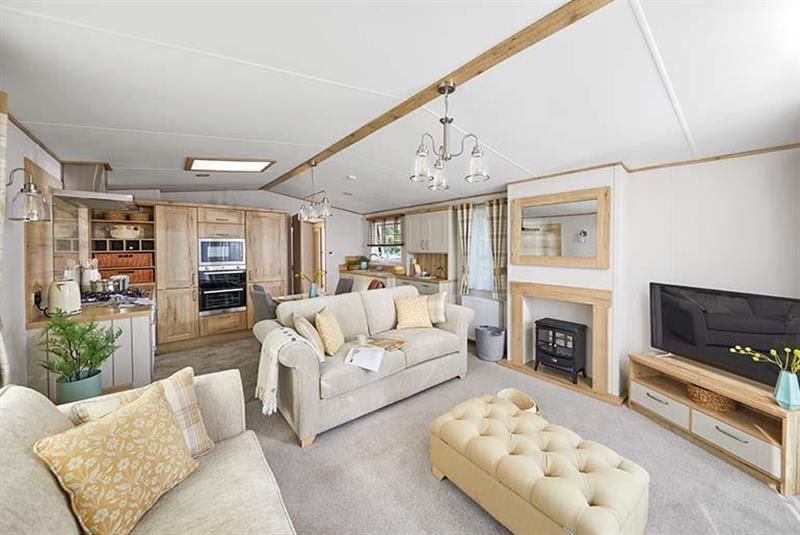 2 bed mobile/park home for sale in Loggans Road, Loggans, Hayle TR27