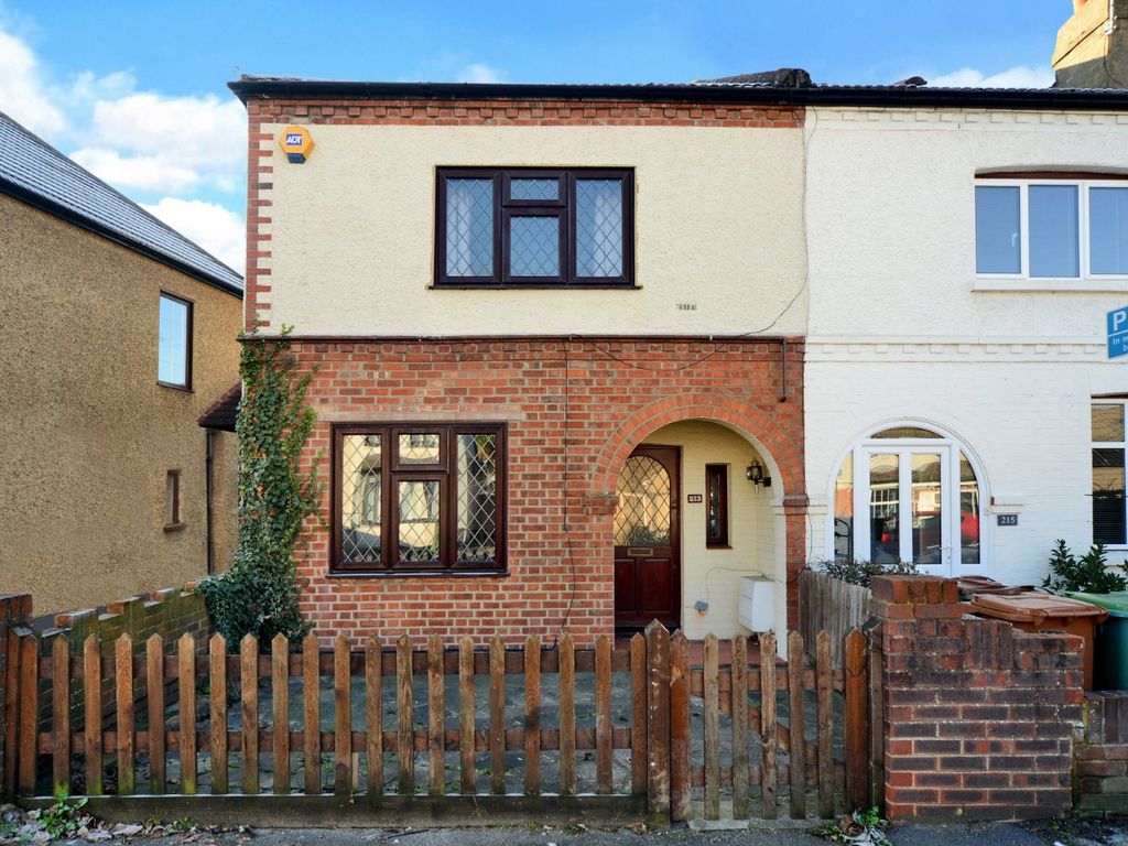 2 bed end terrace house for sale in Longfellow Road, Worcester Park KT4 Zoopla