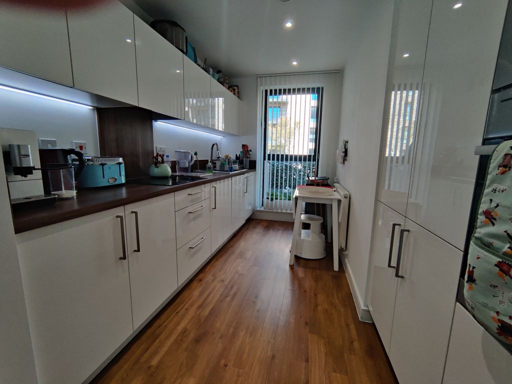 2 Bramwell Way, London E16  