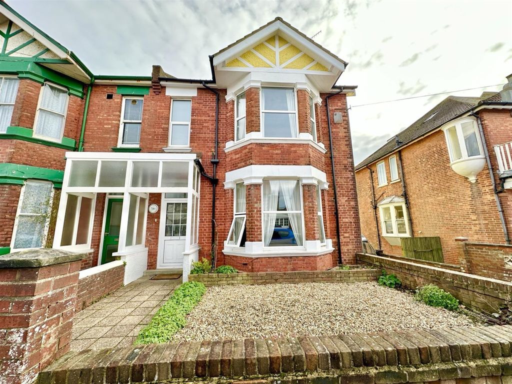 4 bed semidetached house for sale in Collier Road, Hastings TN34, £