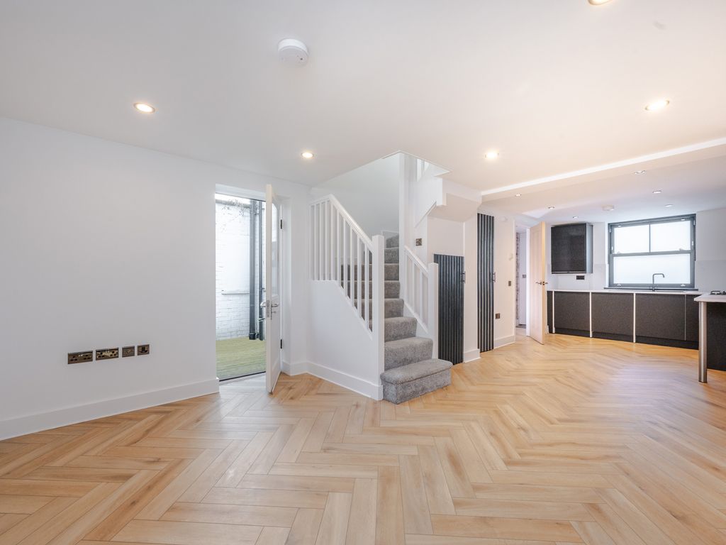 2 bed terraced house for sale in Jarvis Road, East Dulwich SE22, £