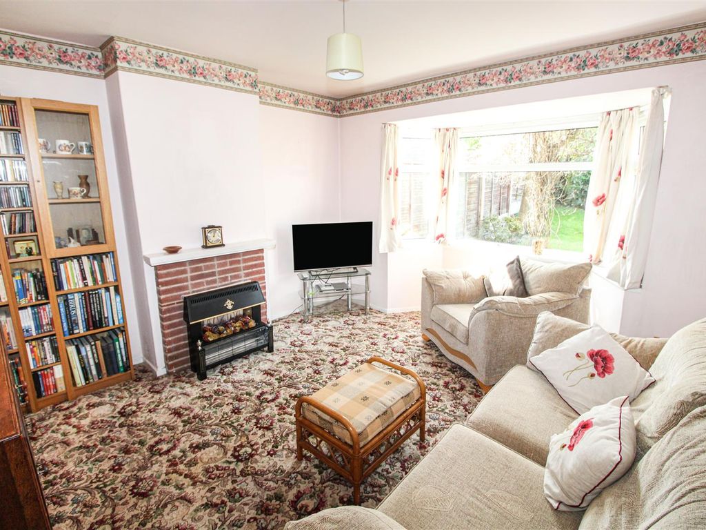 3 bed semidetached house for sale in Gullingwood Drive, Thrybergh, Rotherham S65, £160,000 Zoopla