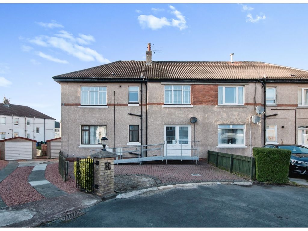 3 bed flat for sale in Stonefield Drive, Paisley PA2, £125,000 Zoopla