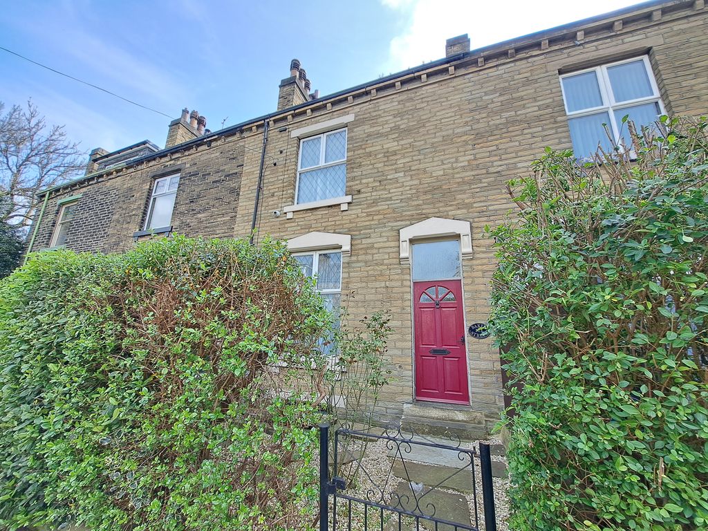 4 bed terraced house for sale in Baker Street, Shipley, West Yorkshire