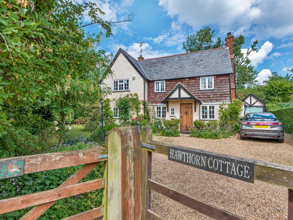 3 bed detached house for sale in Hitchin Road, Weston, Hitchin SG4 Zoopla