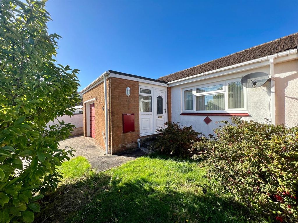 2 bed bungalow for sale in Velland Avenue, Torquay TQ2 Zoopla