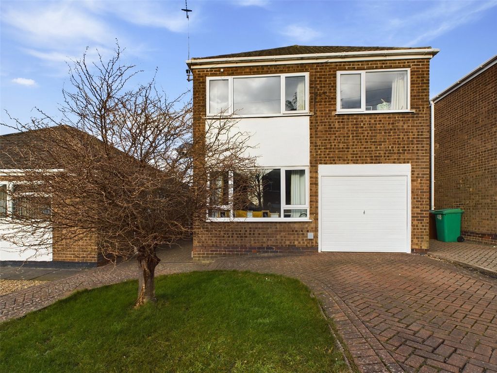 3 bed detached house for sale in Moorsholm Drive, Wollaton