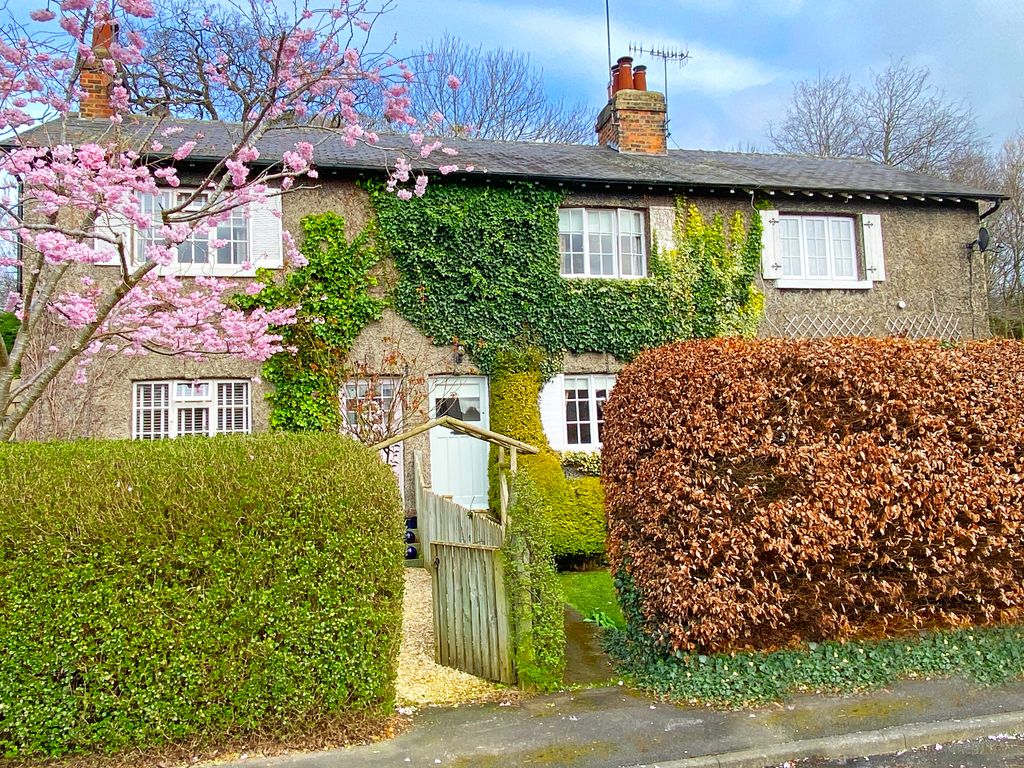 2 bed terraced house for sale in Birstwith Grange, Birstwith, Harrogate