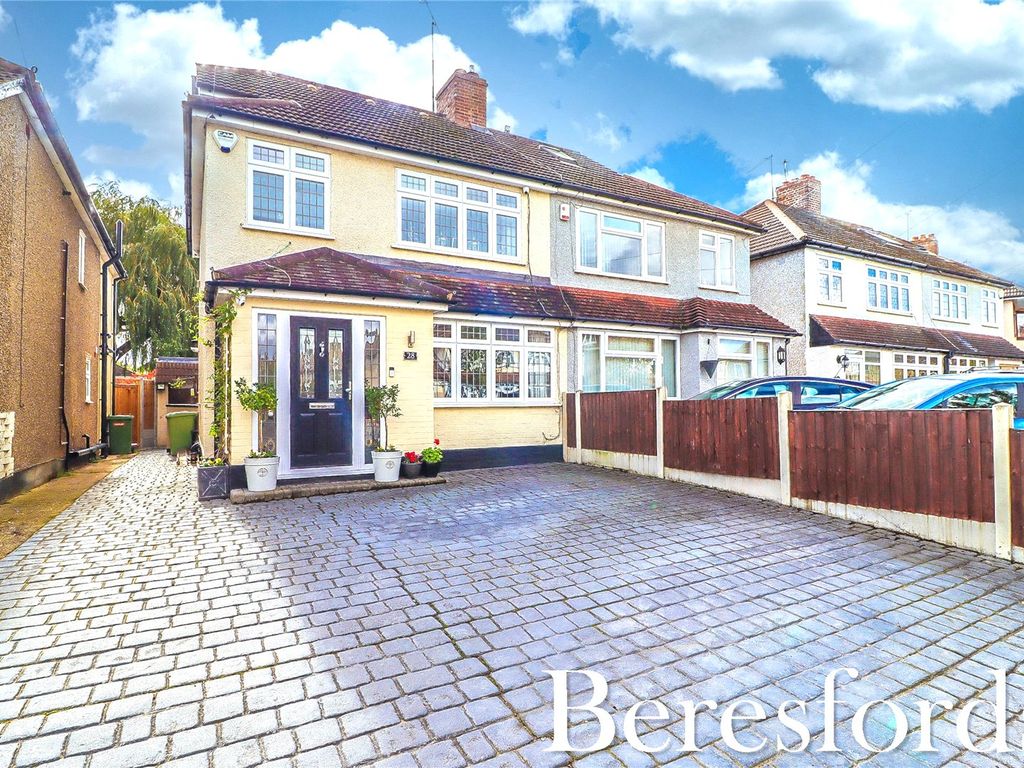 4 bed semidetached house for sale in Nightingale Avenue, Upminster