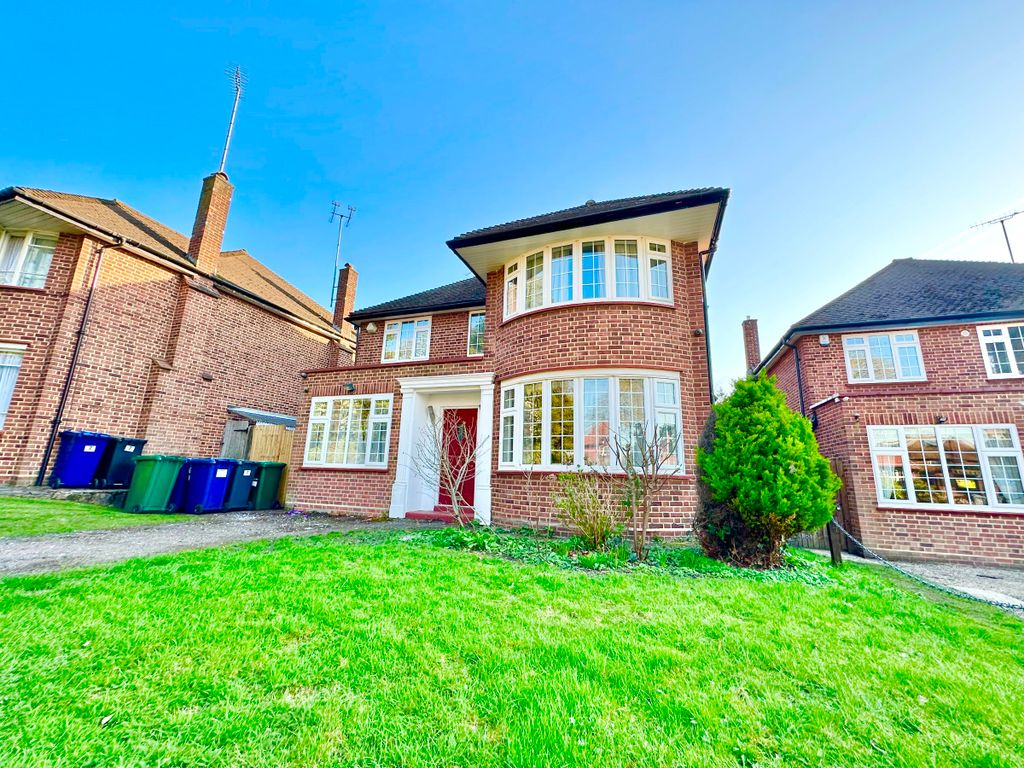 4 bed detached house to rent in Hendon Avenue, Finchley, London N3 Zoopla