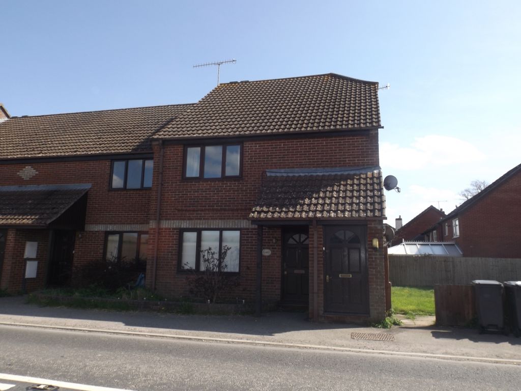 2 bed flat to rent in Salisbury Road, Netheravon, Salisbury SP4 Zoopla