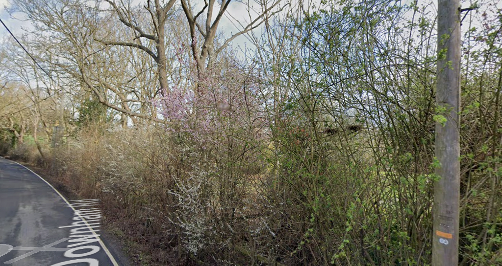 Land for sale in Leather Bottle Hill, Ingatestone CM4, £350,000 Zoopla