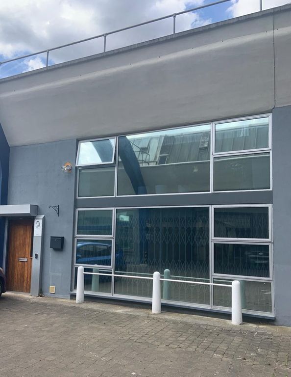 30 Warple Way, London W3  