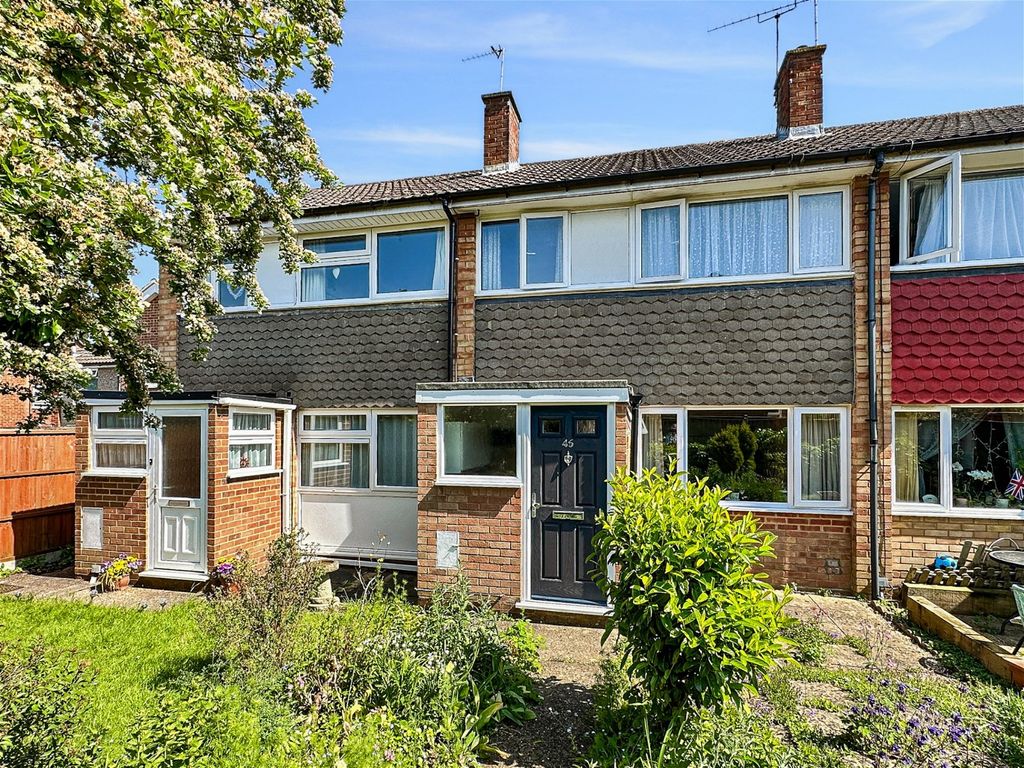 3 Bed Terraced House For Sale In Mersey Way Bletchley Milton Keynes